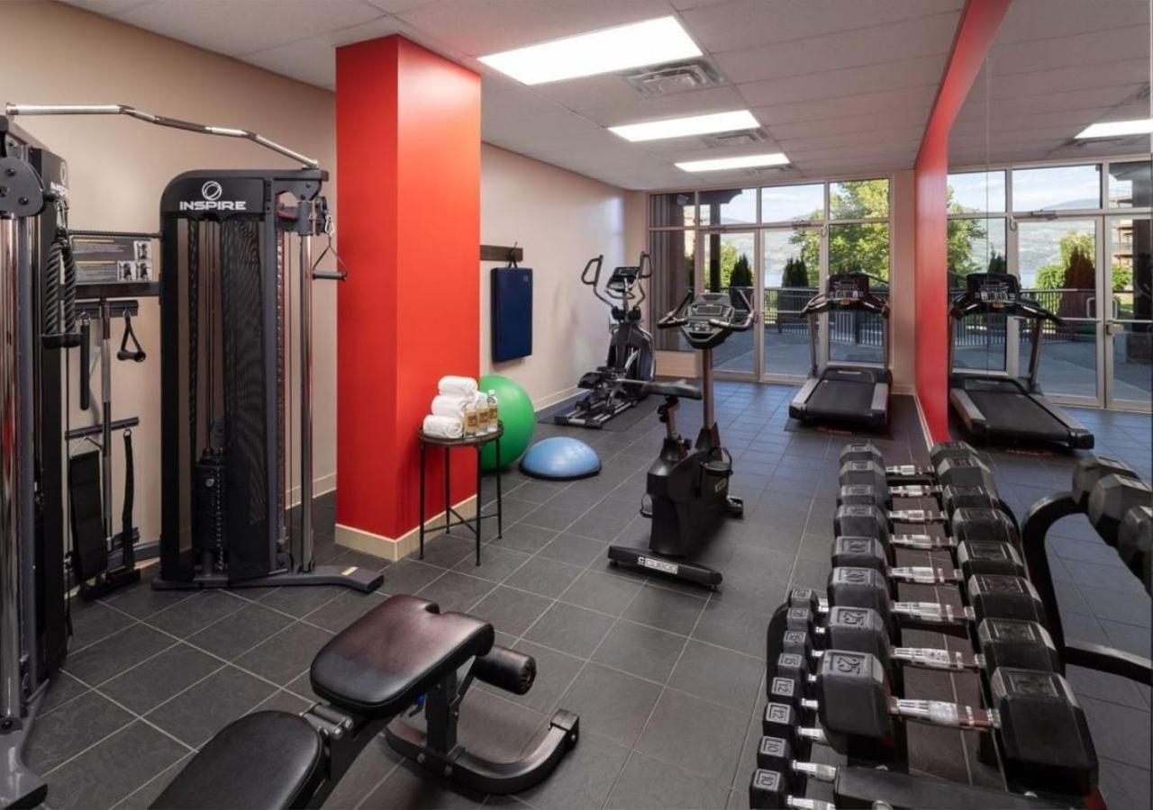 The Cove Lakeside Resort West Kelowna Εξωτερικό φωτογραφία