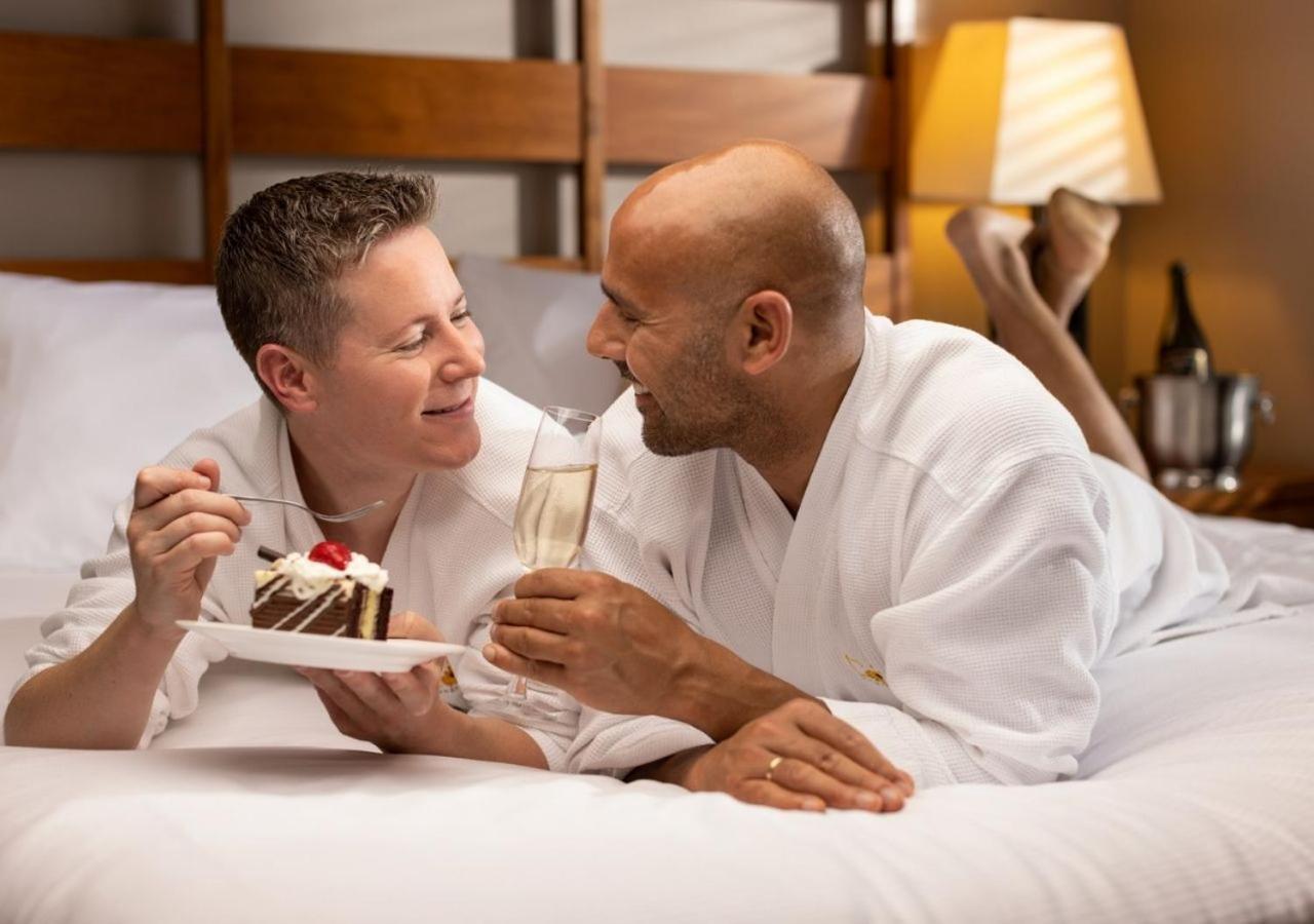 The Cove Lakeside Resort West Kelowna Εξωτερικό φωτογραφία